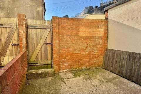 3 bedroom maisonette for sale, Marine Terrace, Kent CT20