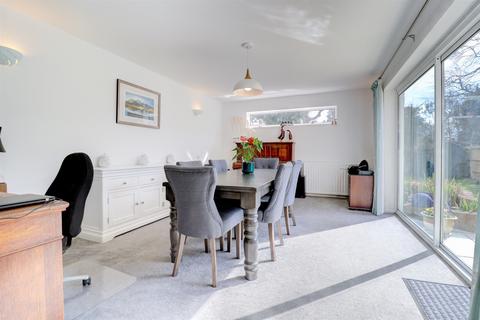 undefined, Hawthorn Crescent, High Wycombe HP15