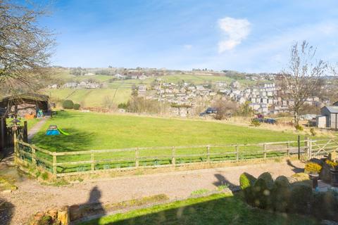 2 bedroom end of terrace house for sale, Rishworth New Road, West Yorkshire HX6