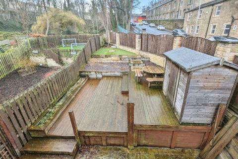 14 Alexandra Close, Sowerby Bridge, HX6 2DP
