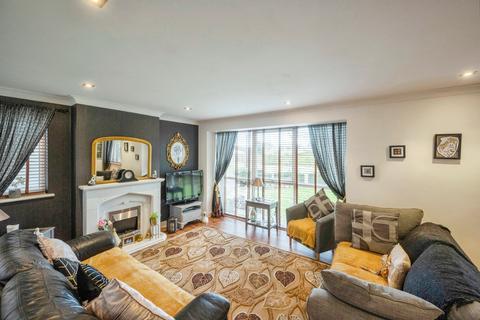 undefined, Woodcross Avenue, South Yorkshire DN4