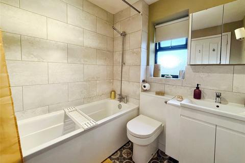 4 bedroom detached house for sale, Wentworth Road, Nottingham NG17
