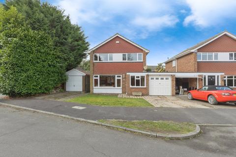 2 Firecrest Close, Longfield, DA3 7NJ