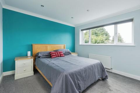 2 Firecrest Close, Longfield, DA3 7NJ