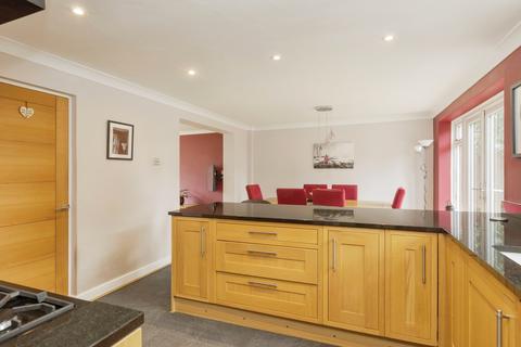 2 Firecrest Close, Longfield, DA3 7NJ