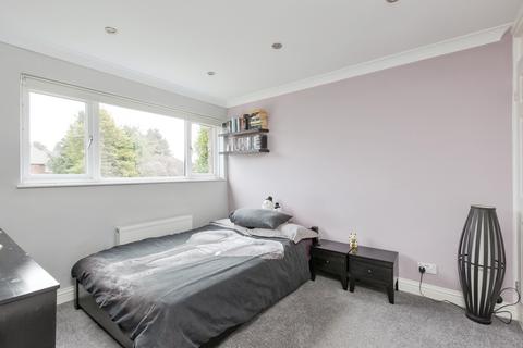 2 Firecrest Close, Longfield, DA3 7NJ