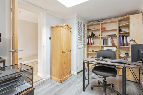 2 Firecrest Close, Longfield, DA3 7NJ