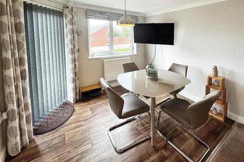 1 bedroom flat for sale, Raddenstile Lane, Devon EX8