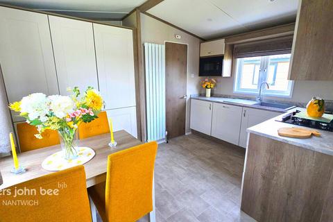 undefined, Coole Lane, Nantwich