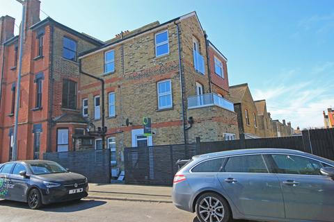 3 bedroom semi-detached house for sale, Westbrook Gardens, Westbrook