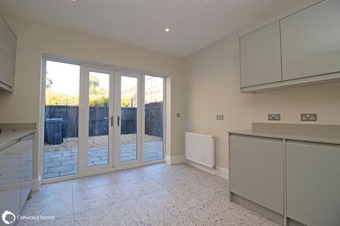 3 bedroom semi-detached house for sale, Westbrook Gardens, Westbrook