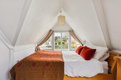 1 bedroom flat for sale, The Hermitage, Richmond TW10