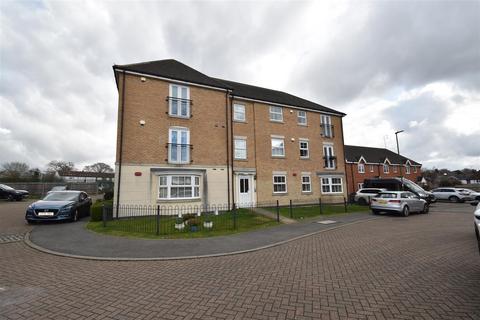 2 bedroom flat to rent, Fresson Road, Herts SG1