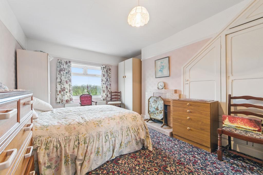 Weeland Road - Bedroom 1