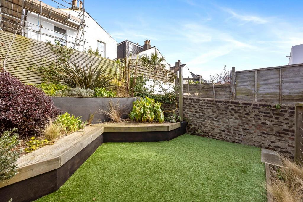 Garden (1).JPG