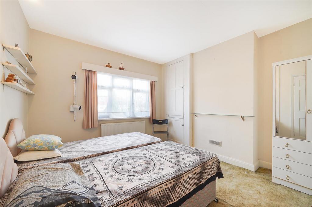 200 Whitton Avenue East - XO1 Oc YAa J6561 Qghd Lm7.jpg