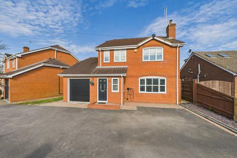 50 Frogmore Road, Blackwater, Camberley, GU17 0NP