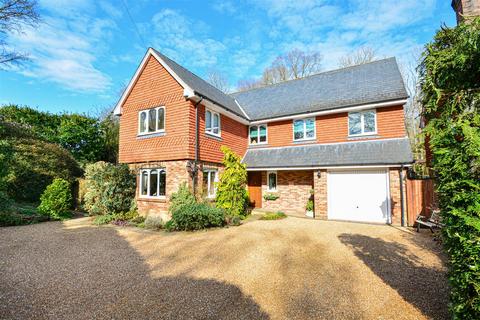 4 bedroom detached house for sale, Brightling Road, Robertsbridge