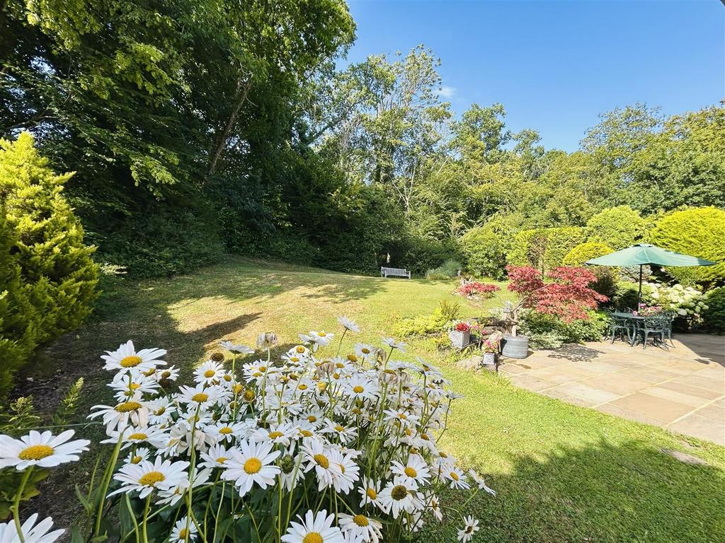 Garden 2.jpeg