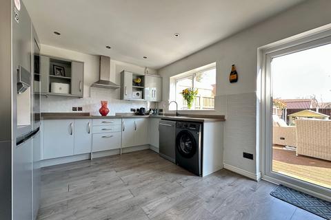 80 Bramble Tye, Laindon, Basildon, SS15 5GS