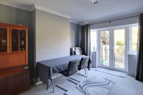 155 Devonshire Way, Croydon, CR0 8BY