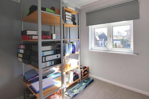 155 Devonshire Way, Croydon, CR0 8BY