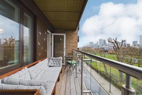 2 bedroom apartment to rent, Wimhurst Court, Phoenix Works, Upper North Street, London, E14
