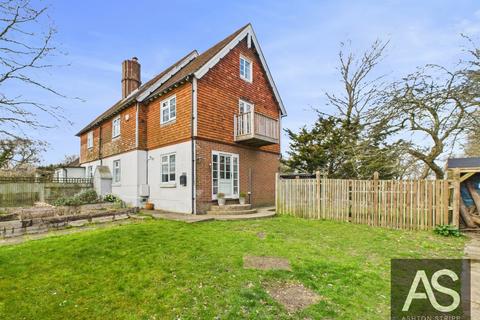 3 bedroom semi-detached house for sale, Bodiam, Robertsbridge, TN32
