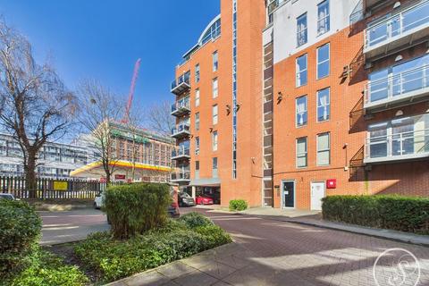 1 bedroom flat to rent, Ahlux Court, Millwright Street, Leeds