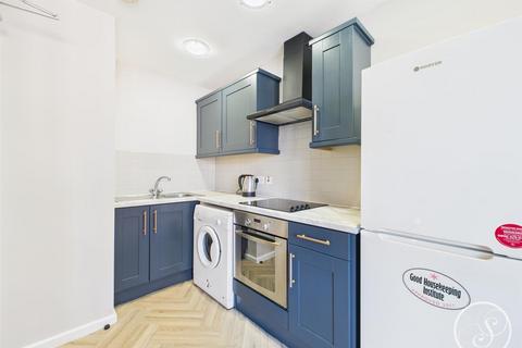 1 bedroom flat to rent, Ahlux Court, Millwright Street, Leeds