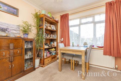 2 bedroom end of terrace house for sale, Watling Road, Norwich NR7