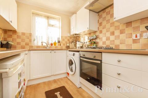 2 bedroom end of terrace house for sale, Watling Road, Norwich NR7