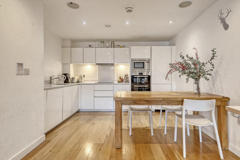 3 bedroom apartment for sale, Seven Sea Gardens, Bow, London