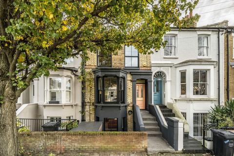 4 bedroom house for sale, Lockhurst Street, London E5