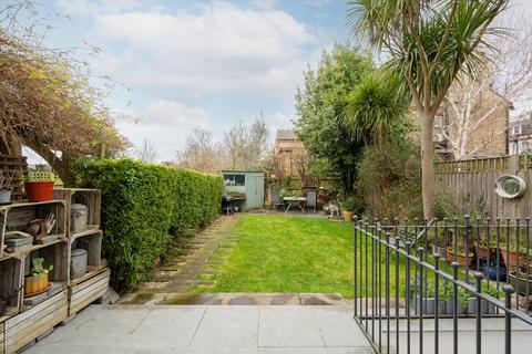 6 bedroom semi-detached house for sale, Airedale Avenue, London, W4