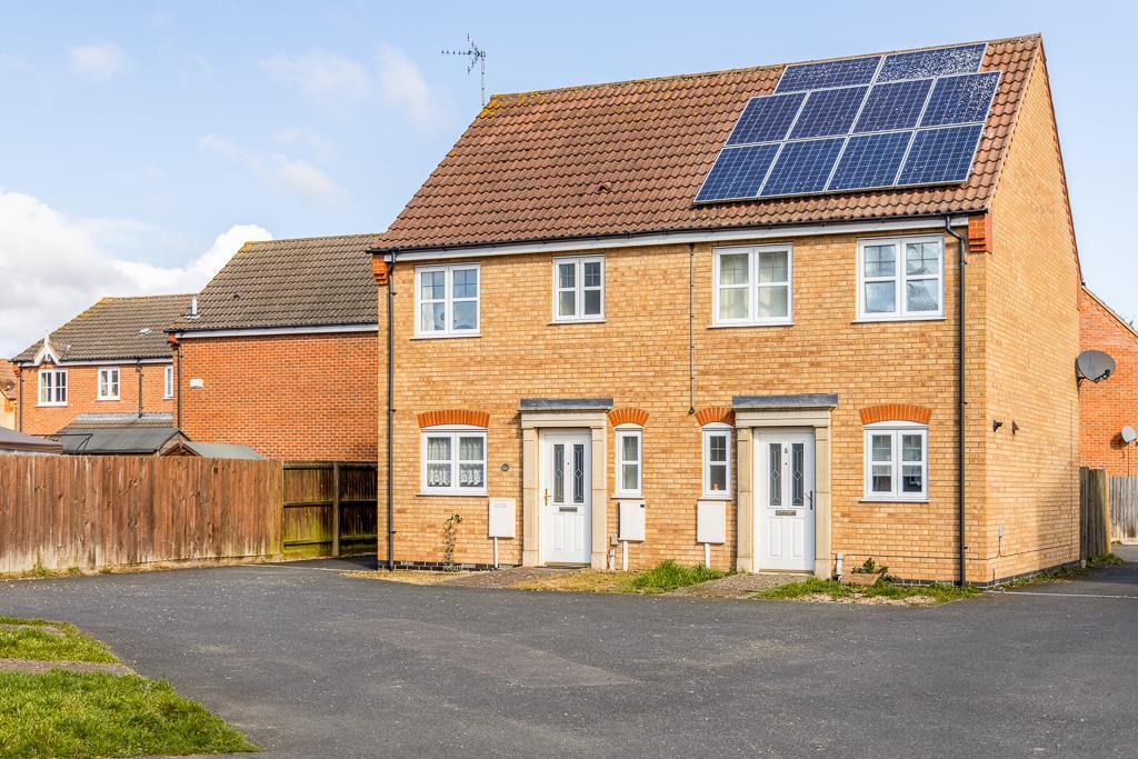7 Cortez Close (Spalding)-3.jpg