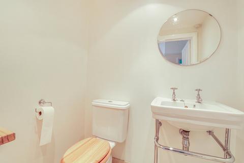 5 bedroom semi-detached house for sale, Thorpe Hall Avenue, Thorpe Bay SS1