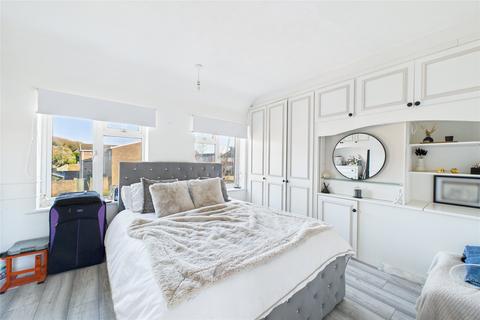2 bedroom terraced house for sale, Shirley Avenue, Reading, Berkshire, RG2