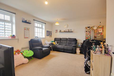 Flat - Pillowell Drive, GRH (Gloucestershire Royal Hospital), Gloucester, GL1