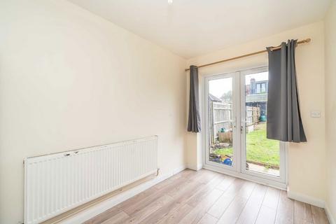 4 bedroom terraced house to rent, Rosebery Road, Kingston Upon Thames KT1