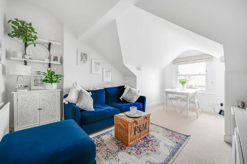 Fordwych Road, West Hampstead, London, NW2