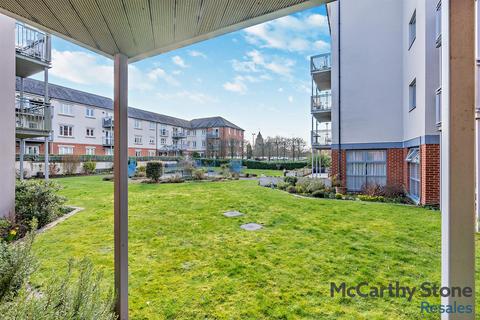 1 bedroom apartment for sale, Lady Susan Court, New Road, Basingstoke Hampshire