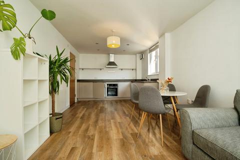 1 bedroom flat to rent, West Bute Street, Cardiff, CF10