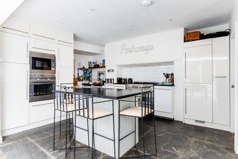 12 The Terrace, Port Isaac, PL29 3SG