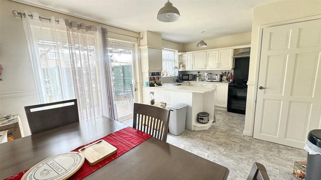 Dining Kitchen