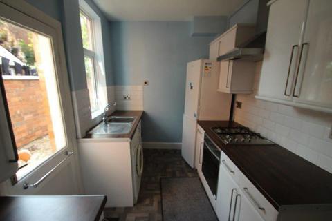2 bedroom terraced house for sale, Howard Road, Leicester