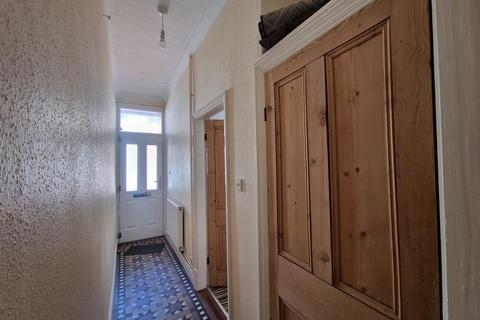 2 bedroom terraced house for sale, Howard Road, Leicester