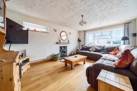 4 bedroom detached house for sale, Lower Church Road, Titchfield Common, Hampshire, PO14