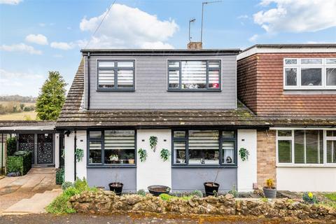 9 Langley Close, Epsom, KT18 6HG