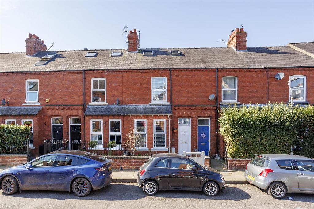 90 Albemarle Road 7.jpg